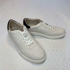 Life Stride White and Black Women's Sneakers
